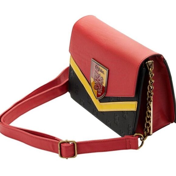Loungefly Harry Potter Gryffindor House Crest Chain Crossbody Bag NWT 🦁 - Picture 10 of 10
